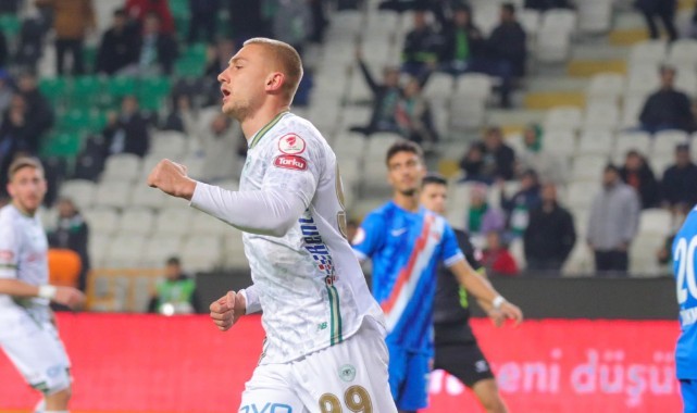 Konyaspor'un forvetleri ligde son vuruşta yok