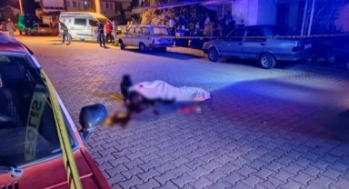 Motosiklet kontrolden çıktı, metrelerce sürüklendi: 1 ölü