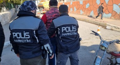 Şanlıurfa’da aranan 5 kişi yakayı kaptırdı!