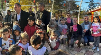 Siverek’te minik öğrencilerden büyüklere çağrı!   'yılbaşında silah sıkmaya hayır’