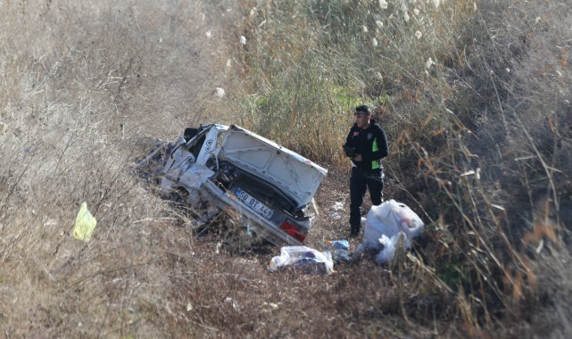 Urfa'da otomobil sulama kanalına devrildi! 5 yaralı