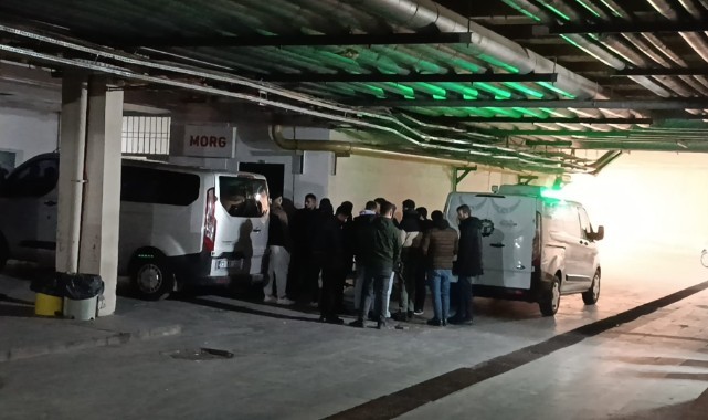 Batman'da otomobil takla attı! Baba öldü, oğlu yaralandı