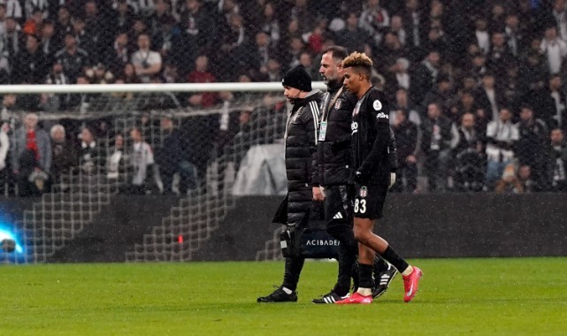 Beşiktaş’ın yıldızı ilk yarıyı bitiremeden hastanelik oldu