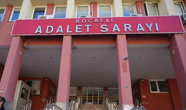Oyunda tanıştığı çocuğu tuvalette istismar etti!