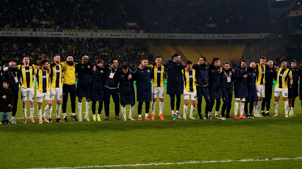 Fenerbahçe, Galatasaray derbisi öncesi seriyi 7 maça çıkardı