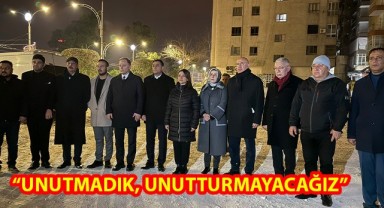 CHP heyeti, Şanlıurfa'da ilk yıkılan binanın önünde 6 Şubat’ı andı