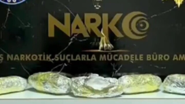 Van'da Narkotik Darbe: 2.6 Kilo Uyuşturucu Ele Geçirildi, Bir Şüpheli Gözaltında