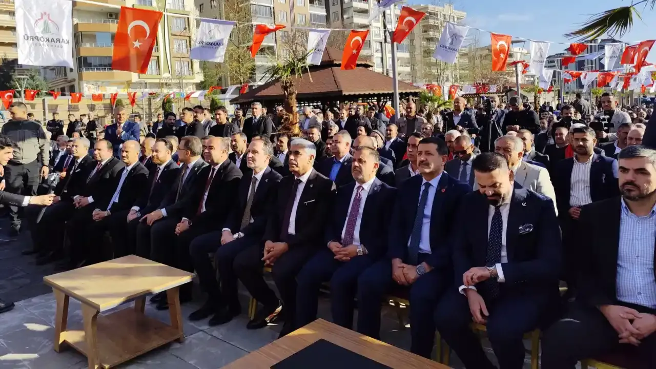 Fatih Erbakan, Karaköprü'de Emekliler Merkezi açılışına katıldı