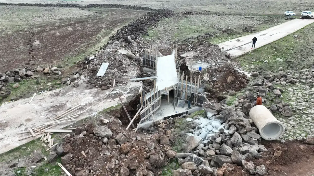 Viranşehir ve Siverek'te 3 menfez inşa ediliyor