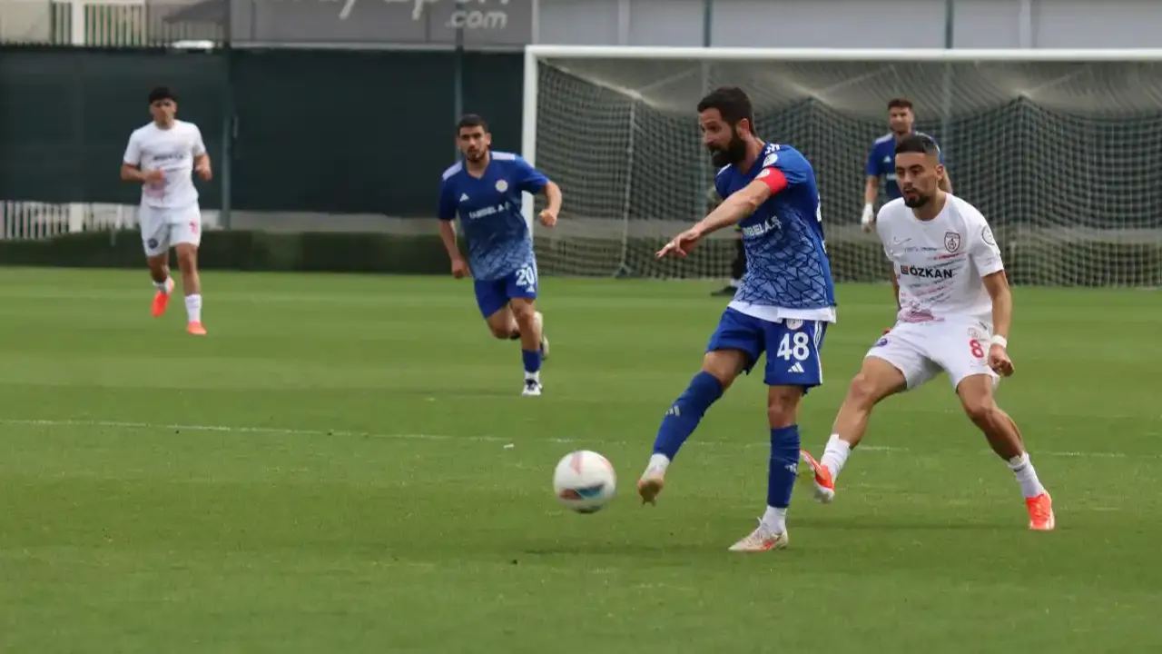 Karaköprü Belediyespor tepe taklak kümeye gidiyor