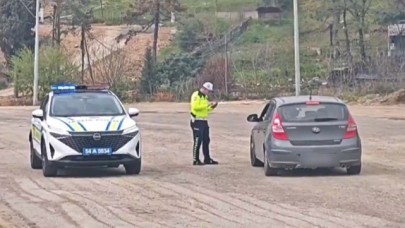 Bakan Yerlikaya, hız ihlali yapan sürücülere ceza yazıldı