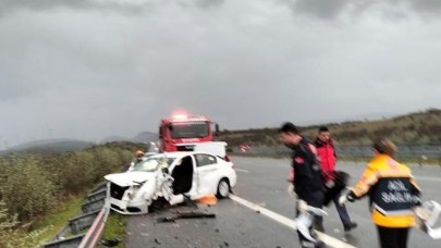 Susurluk'ta zincirleme kaza: 2 ölü, 4 yaralı
