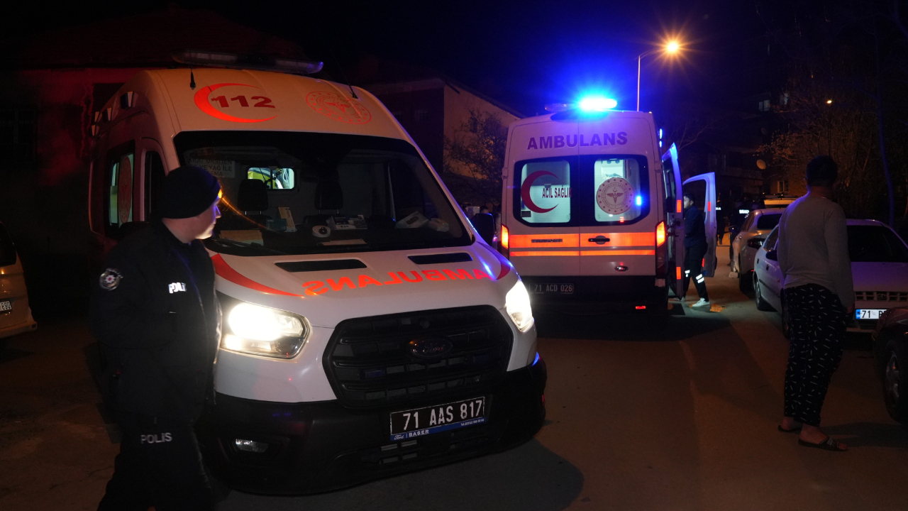 Husumetliler arasında çıkan kavga cinayetle bitti: 1 ölü, 3 yaralı