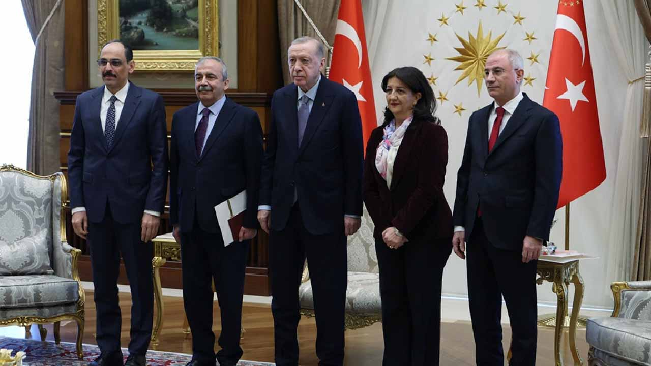 Cumhurbaşkanı Erdoğan ile görüşen DEM Parti’nin 13 talebi ortaya çıktı