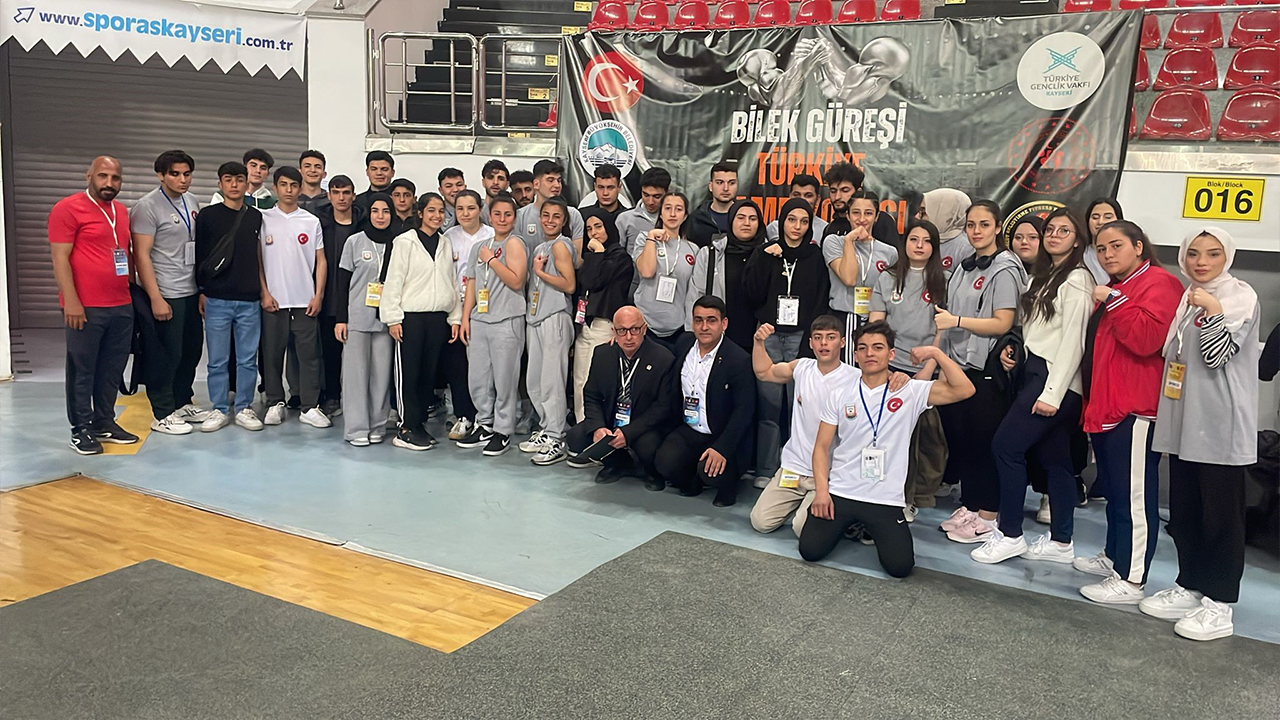 Türkiye Şampiyonası’nda Şanlıurfa rüzgârı: 17 madalya, 3 kupa!