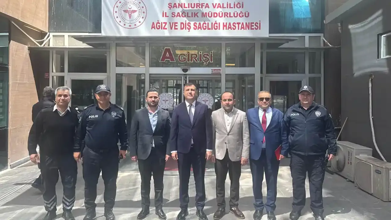 Kaymakam Altun’dan Diş hastanesine anlamlı ziyaret!