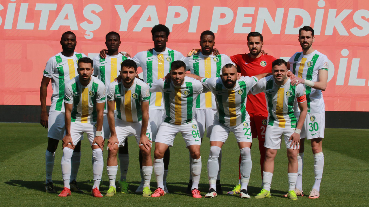 Şanlıurfaspor'dan düşme hattına tokat gibi galibiyet! Pendik'te tarihi zafer!