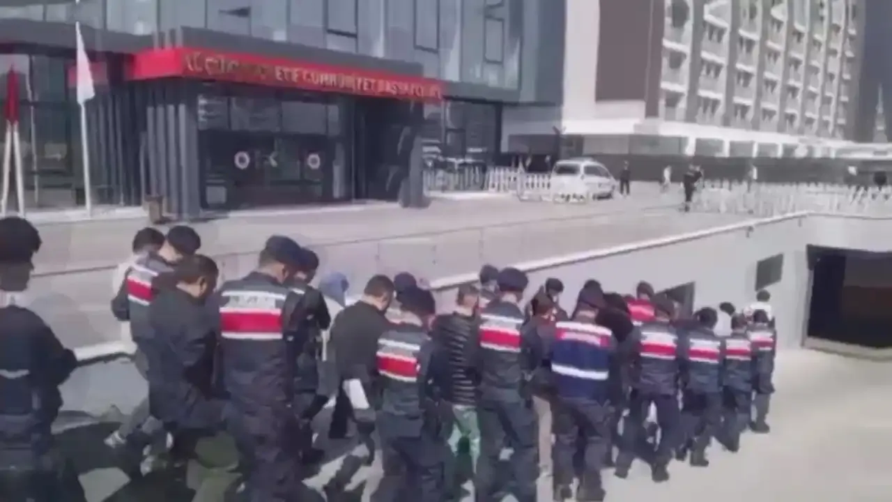 Şanlıurfa dahil 10 ilde Siber suç çetesine darbe!