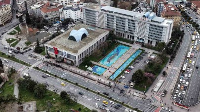 İBB’ye yönelik yolsuzluk soruşturması: İmamoğlu’na yakın isim 20 eylemle suçlandı!