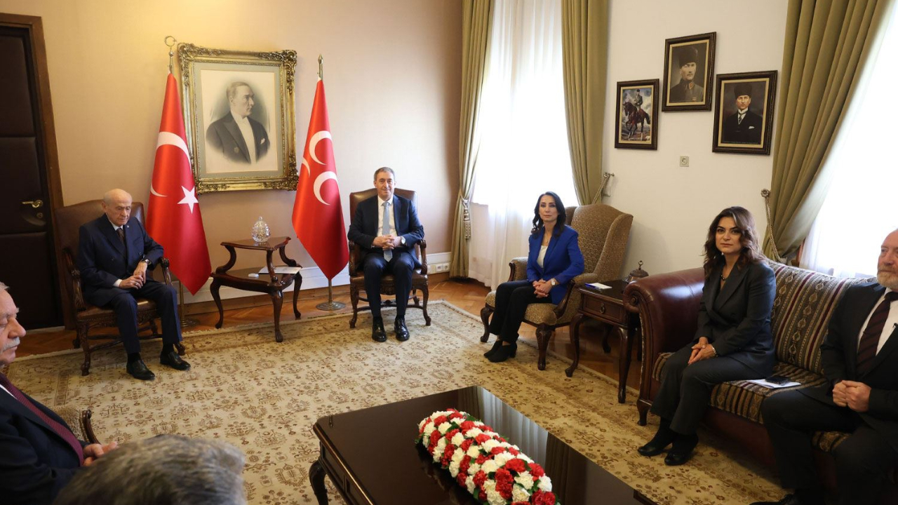 Devlet Bahçeli, DEM parti heyeti ile TBMM'de görüştü