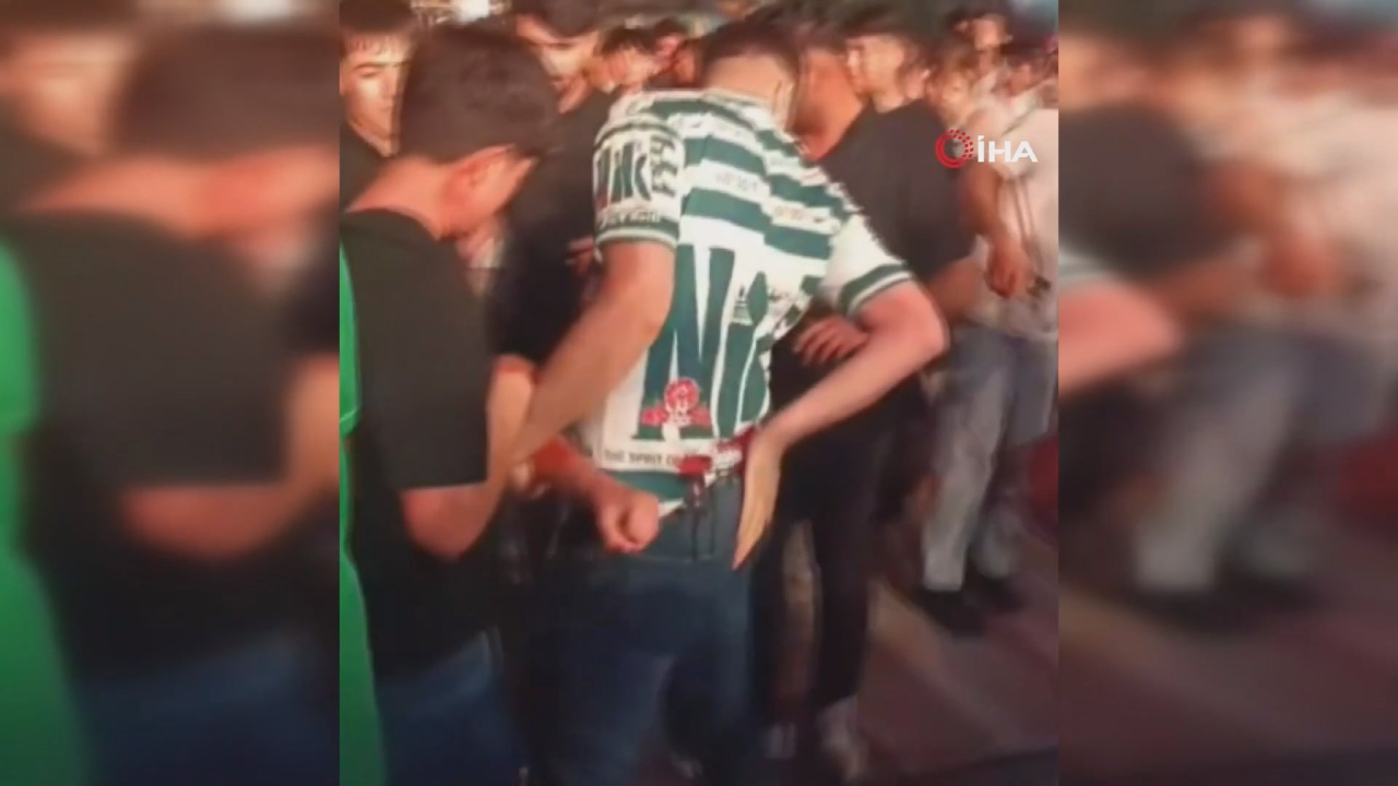 Şanlıurfa’da Alişan konserinde bıçaklı kavga! Yaralılar var