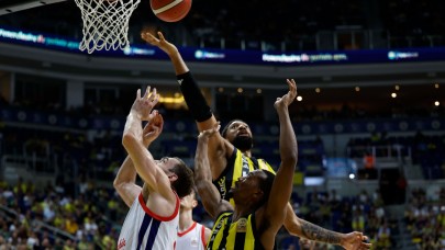 Fenerbahçe Beko: 93 - Bahçeşehir Koleji: 76