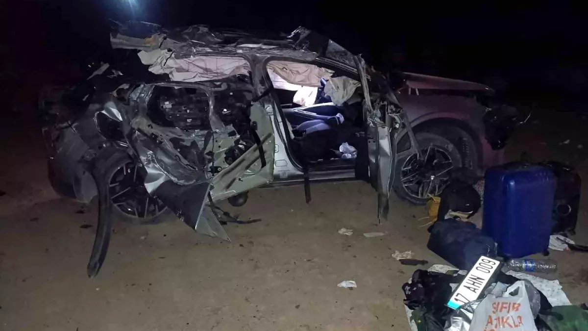 Tunceli’de  otomobil uçurumdan yuvarlandı: 4 yaralı