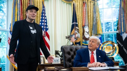 Trump: "Musk aklını kaçırmış"