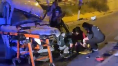 Kahramanmaraş'ta hafif ticari araç bariyere çarptı: 1 ölü, 1 yaralı