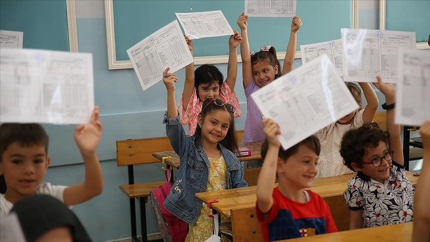 20 milyonu aşkın öğrenci için yarın son ders zili çalacak