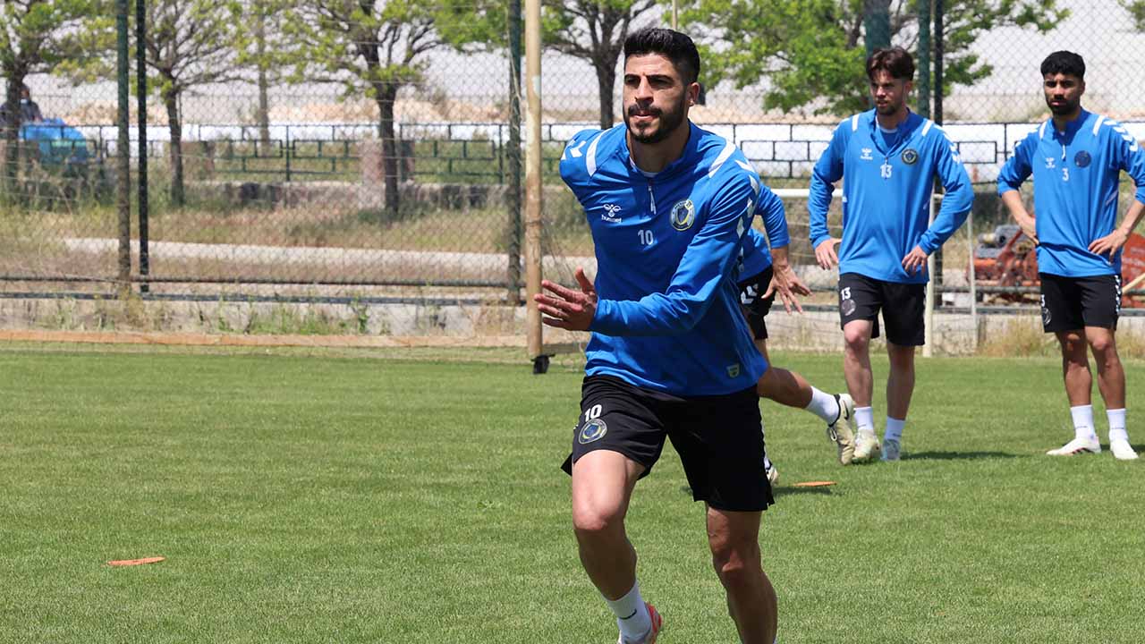Şanlıurfaspor Mazlum Demir ile prensipte anlaştı