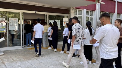 Şanlıurfa dahil 80 ilde AYT tamamlandı: 1,7 milyon aday ter döktü