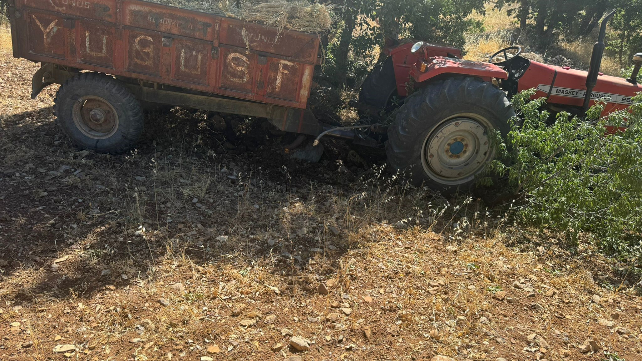Diyarbakır Ergani’de traktör devrildi: Sürücü hayatını kaybetti
