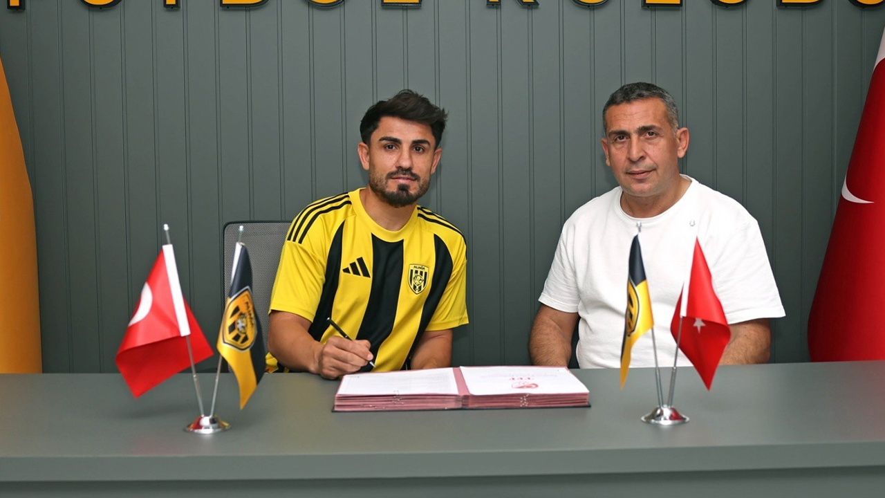 Şanlıurfaspor’un Eski Oyuncusu Yeni Takımıyla Sözleşme İmzaladı