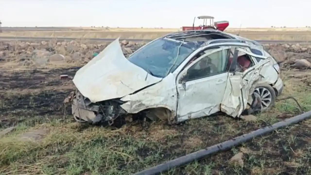 Şanlıurfa'da takla atan araçtaki çocuk hayatını kaybetti!