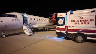 Doğuştan kalp rahatsızlığı olan bebek ambulans uçakla sevk edildi