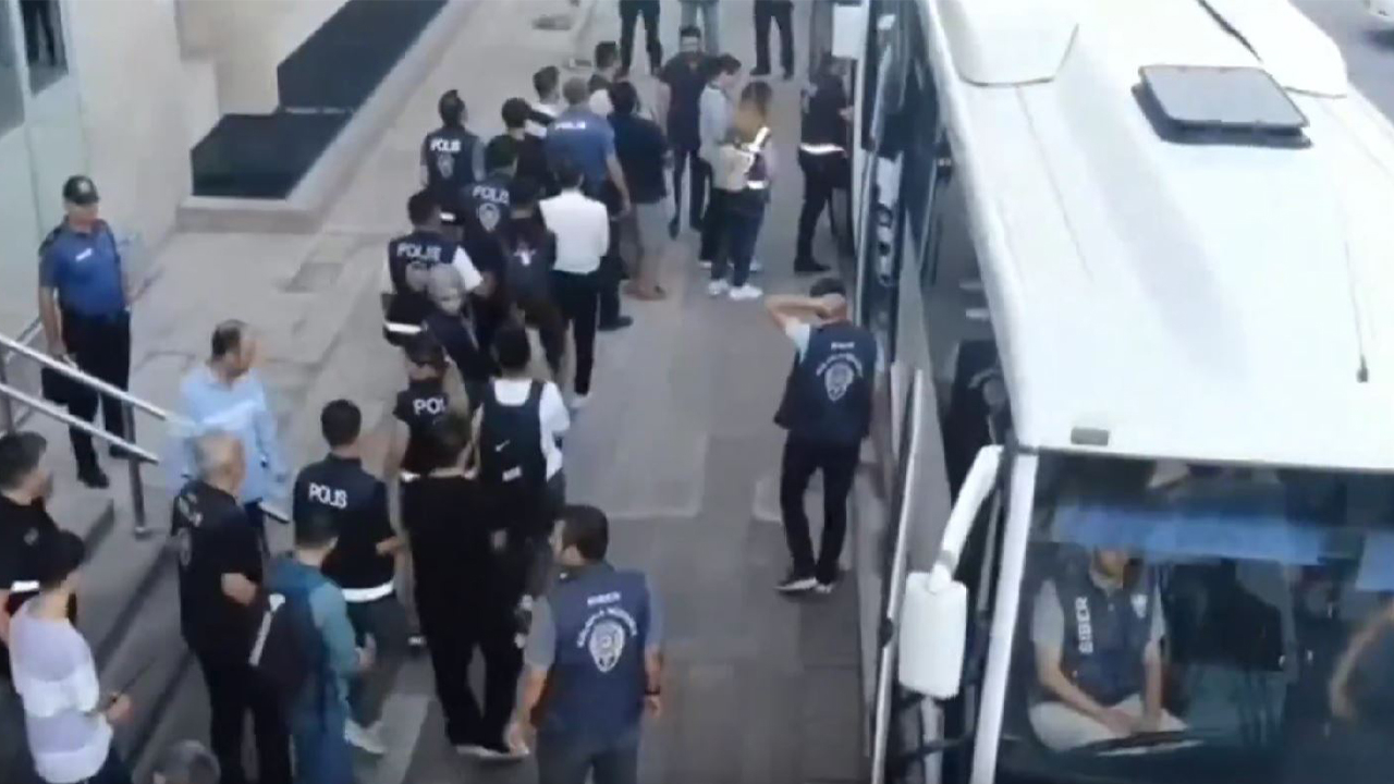 Şanlıurfa dahil 17 ilde operasyon! Bahis,dolandırıcılık, çocuk istismarı...