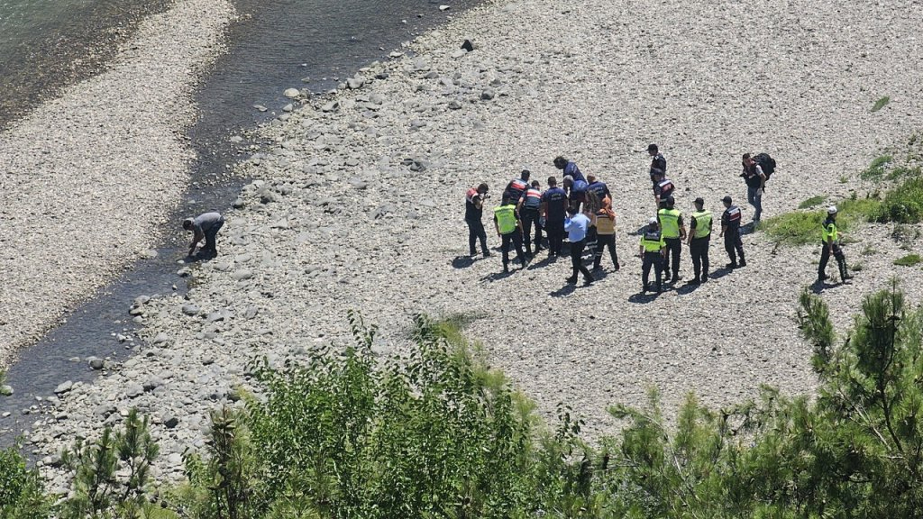 Kaybolan kuzenlerden acı haber:  Cansız bedenleri bulundu