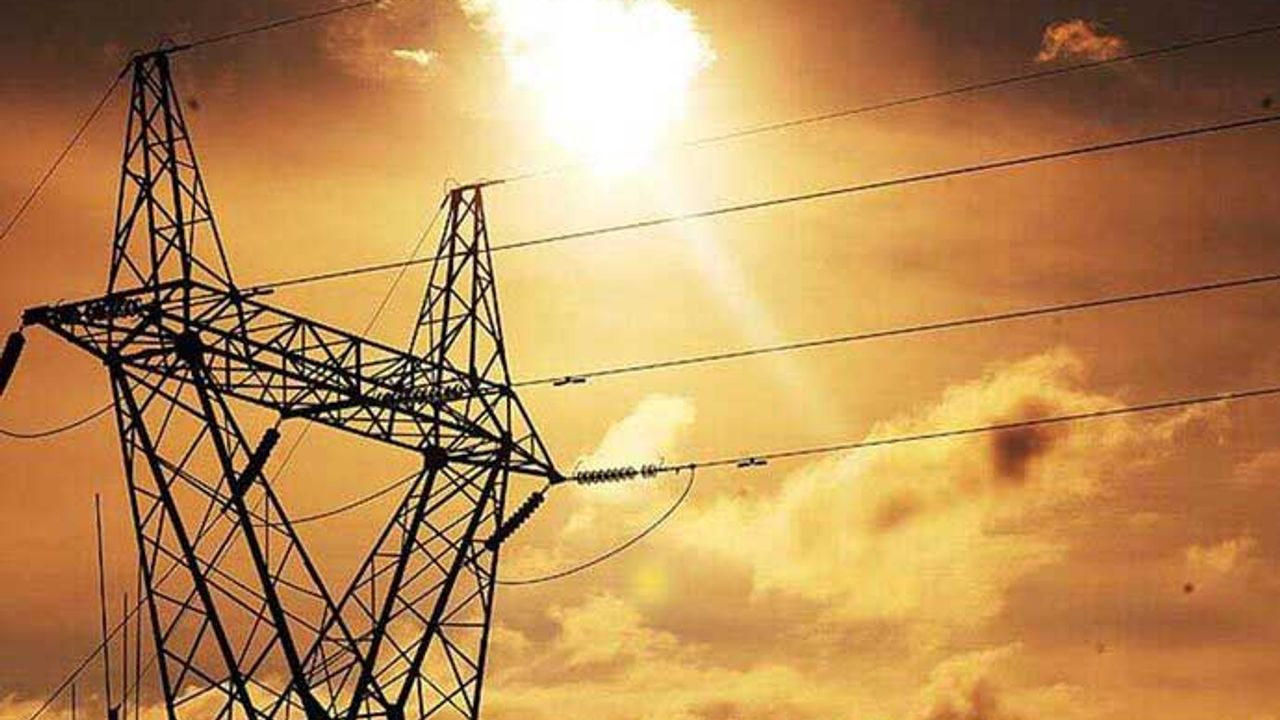 Türkiye'de günlük elektrik tüketiminde rekor kırıldı