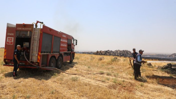 Şırnak Cizre’de anız yangını kontrol altına alındı