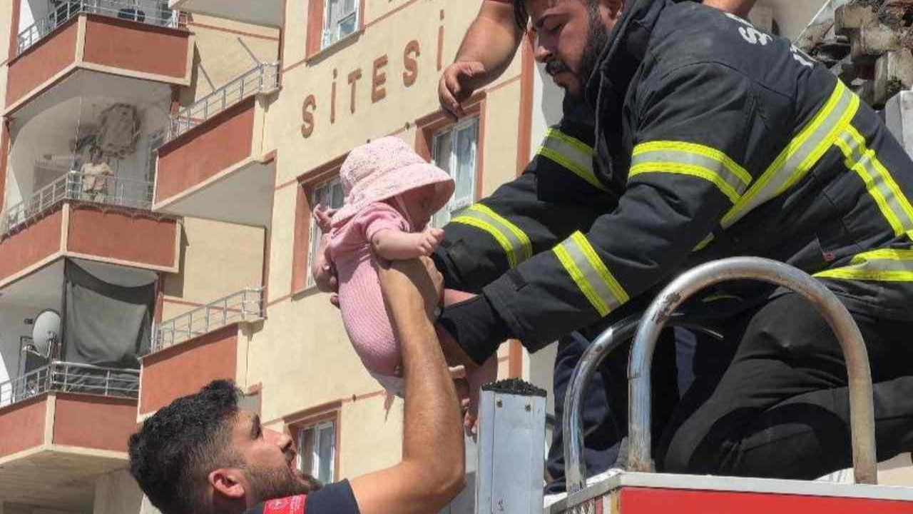 Şanlıurfa'daki yangında zamanla yarış! Merdivenle kurtardılar