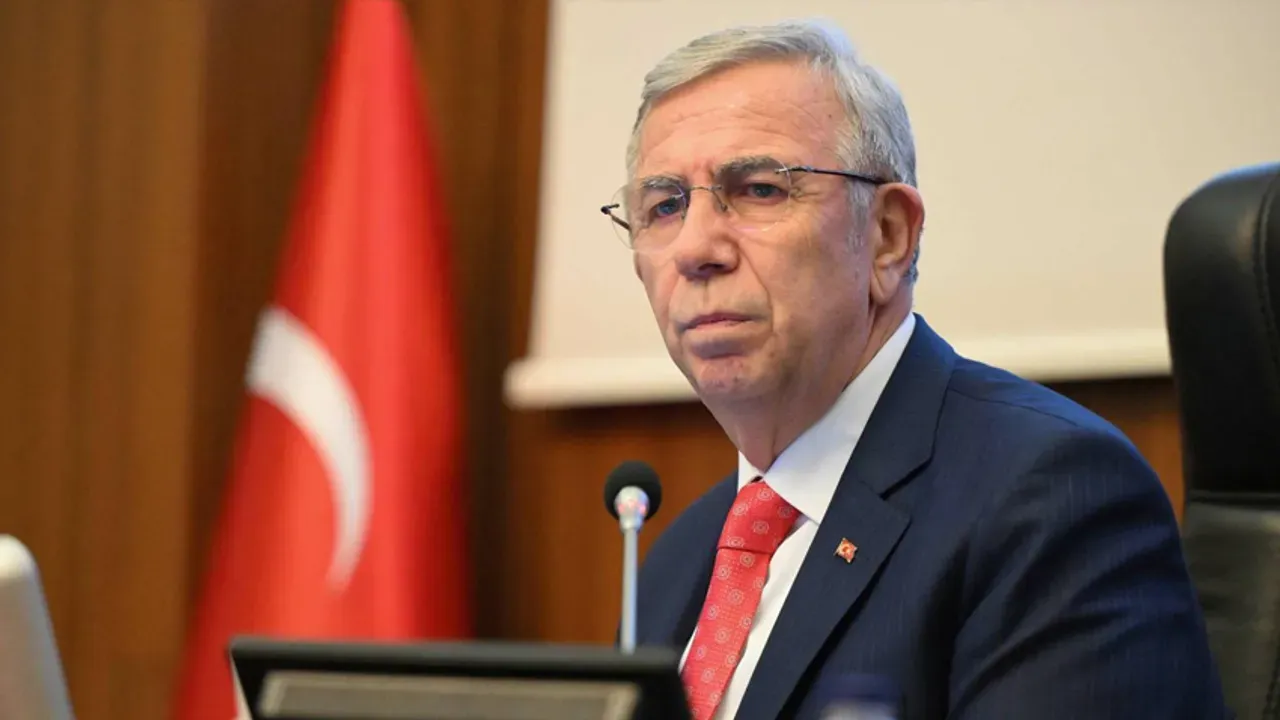 AKP'ye geçecek iddiasına Mansur Yavaş'tan açıklama