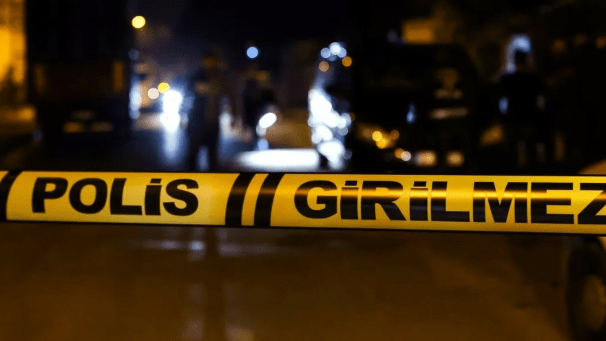 Şanlıurfa’da otobüs ile iş makinesi çarpıştı: 5 Yaralı