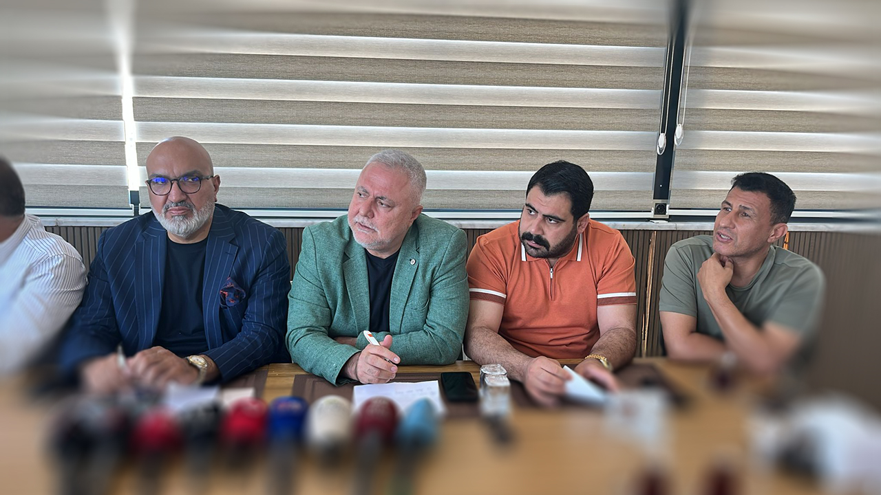 Başkan Saraçoğlu açıkladı: “35 milyon TL ödeyerek transfer yasağını kaldırdık”