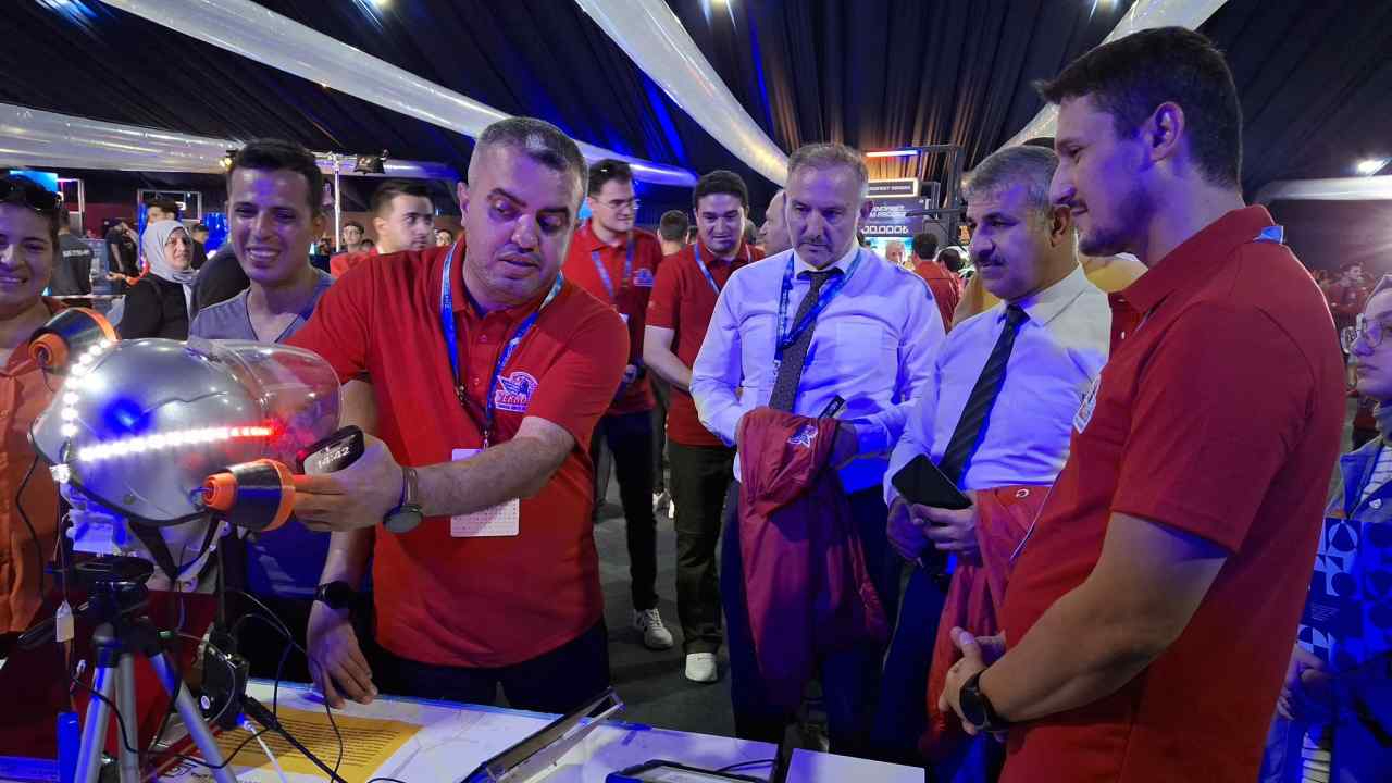 Harran Üniversitesi 21 projeyi TEKNOFEST finaline taşıdı