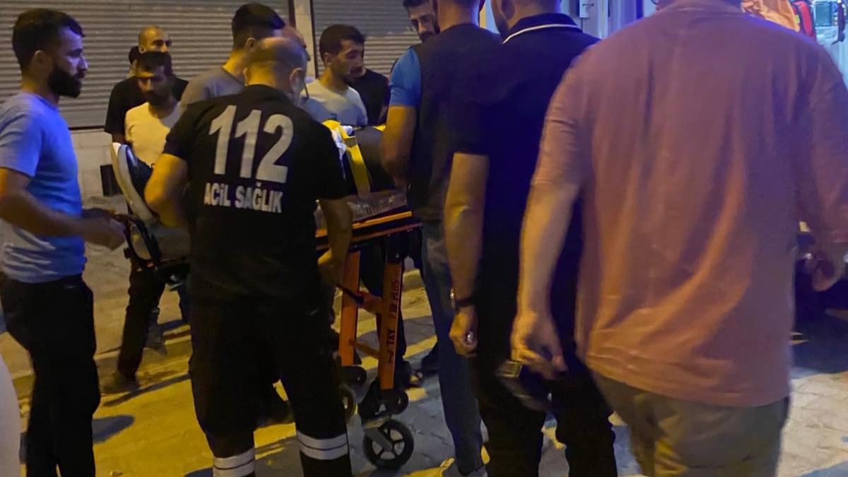 Mardin’in Nusaybin ilçesinde seyir halindeki otomobile silahlı saldırı: 1 Yaralı