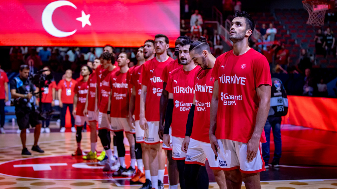 12 Dev Adam, EuroBasket’te final için parkeye çıkıyor