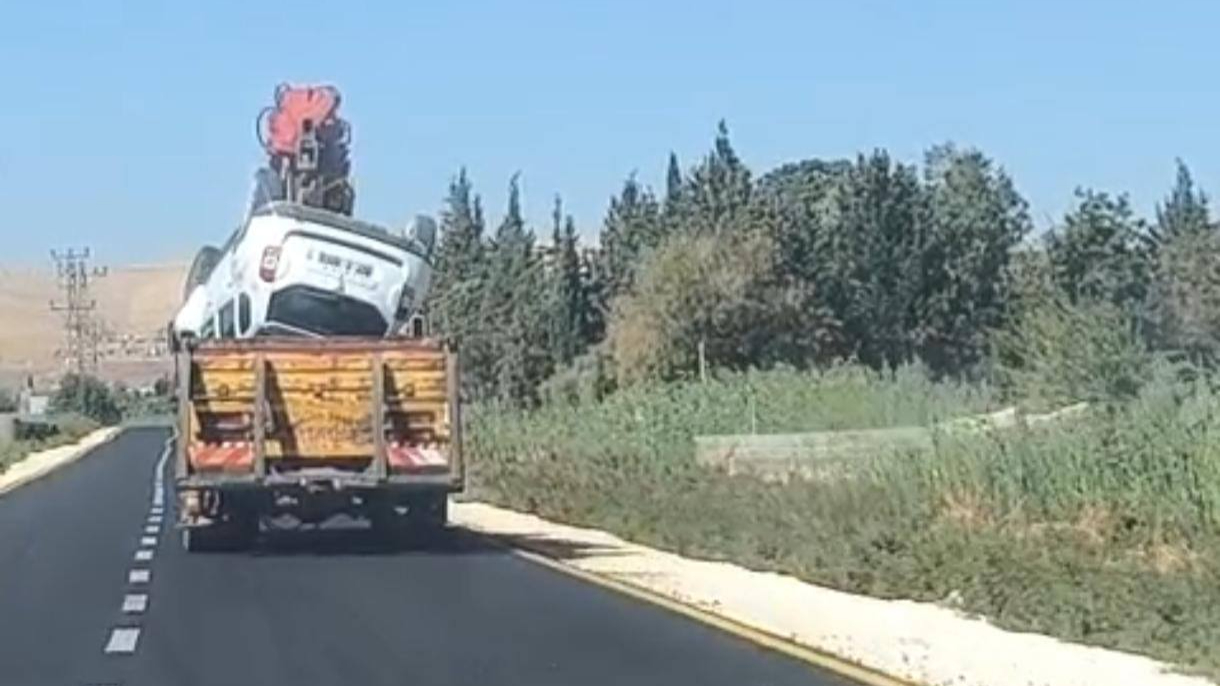 Şanlıurfa'da otomobil sulama kanalına düştü: Baba ve oğlu yaşamını yitirdi