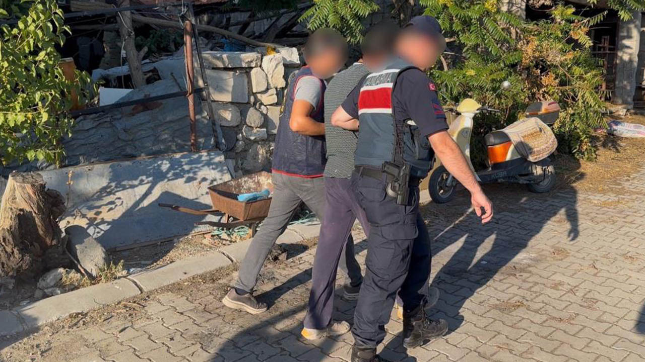 Babaannesini başına tüple vurarak öldürdü: Gerçek 15 saat sonra ortaya çıktı!