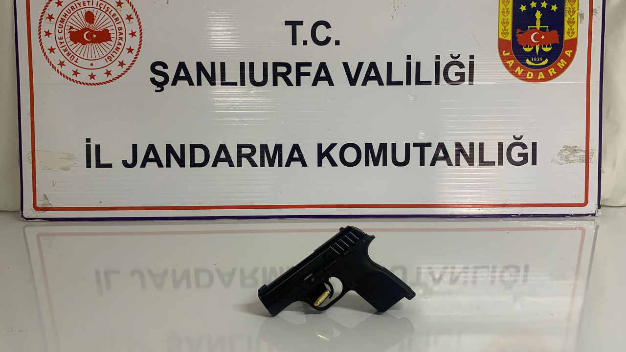 Şanlıurfa’da şüpheli hareketler sergileyen kişi yakayı ele verdi